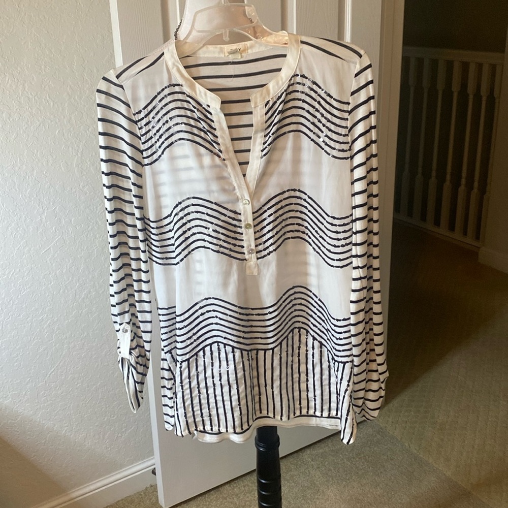 Black and white blouse